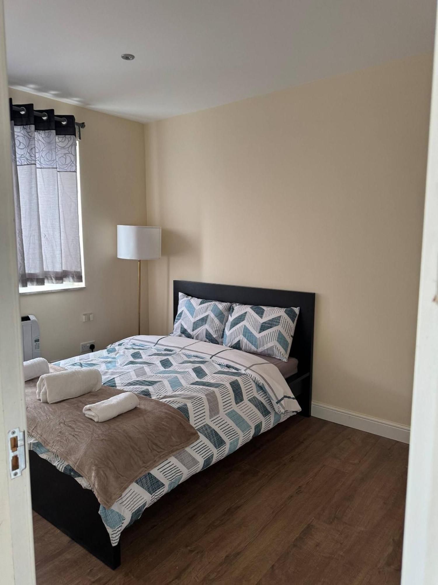Beautiful 2 Bed Cricklewood * Londres